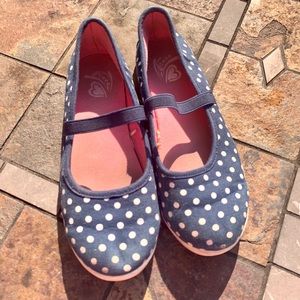 💜2/$10 Children’s place canvas print Mary Janes